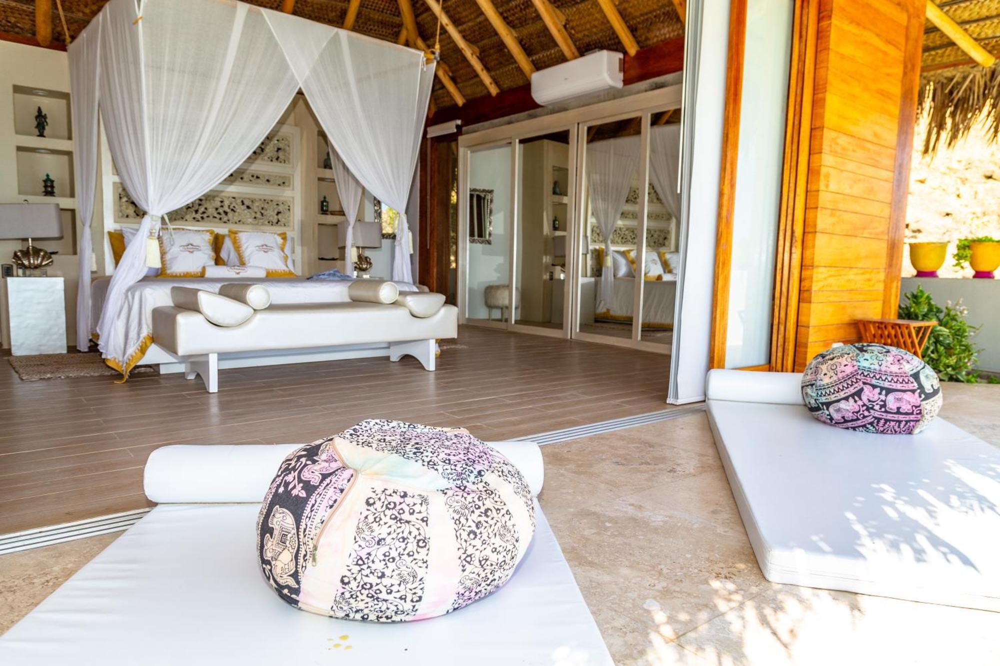 Dco Suites Lounge & Spa Mancora Exterior photo